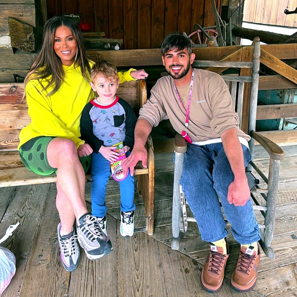 Meet your Posher, Bashaa - Picture 15 of 17